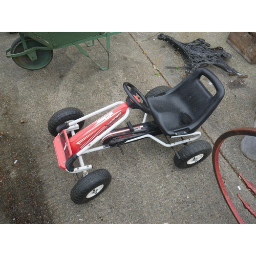 111 - SMALL GO-KART