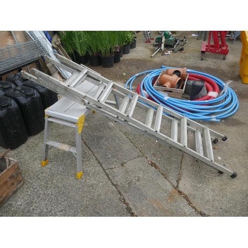 115 - ALUMINIUM PLATFORM PLUS STEP LADDER