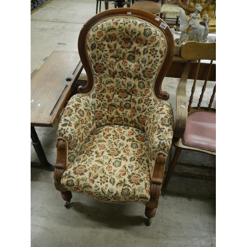 556 - VICTORIAN ARMCHAIR