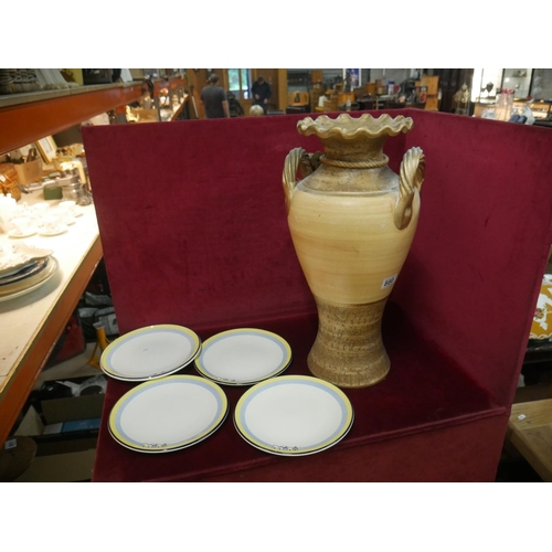 880 - POOLE PLATES & DECORATIVE VASE