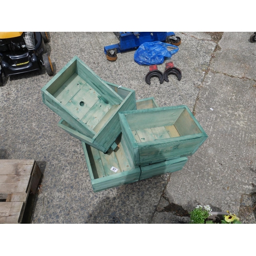 87 - LOT OF WOODEN BOX PLANTERS