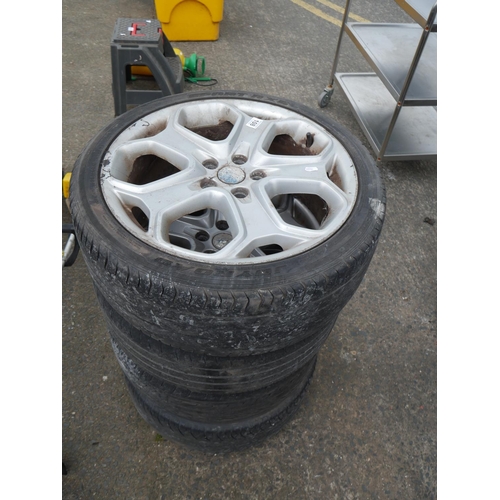 108 - 4 ALLOY WHEELS