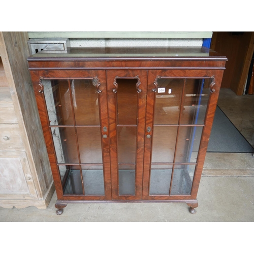 200 - CHINA CABINET - NEEDS GLASS REPAIRS