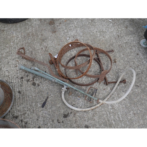 35 - BUCKET RING & STIRRUP PUMP