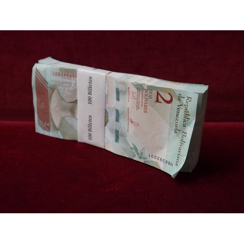 WAD OF UNCIRCULATED BANK NOTES