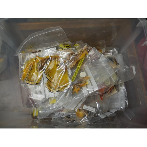 547 - BOX OF FISHING FLY FEATHERS