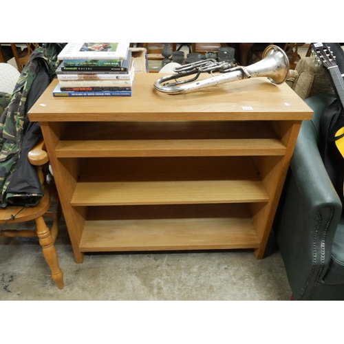 578 - OAK BOOKCASE