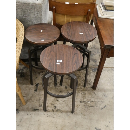 601 - 3 STOOLS