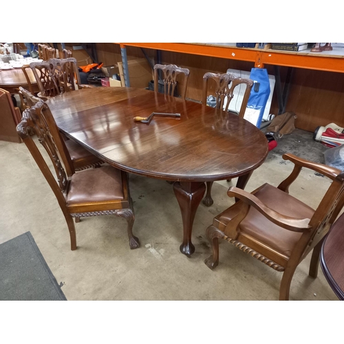 624 - 2 LEAF WINE OUT TABLE & 6 CHAIRS