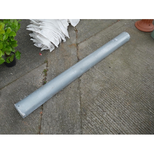 70 - LOT OF GALVANIZED SPOUTING