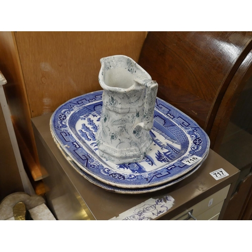 716 - BLUE & WHITE PLATTERS PLUS JUG