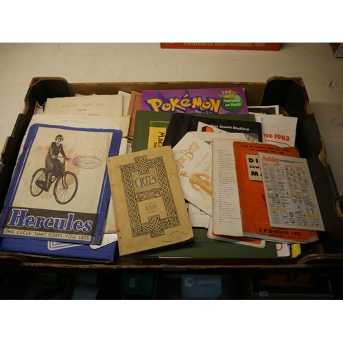 752 - BOX OF EPHEMERA