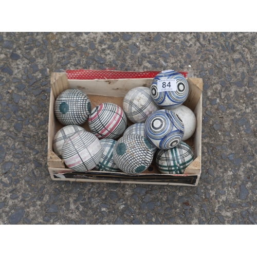 84 - CERAMIC BOULES