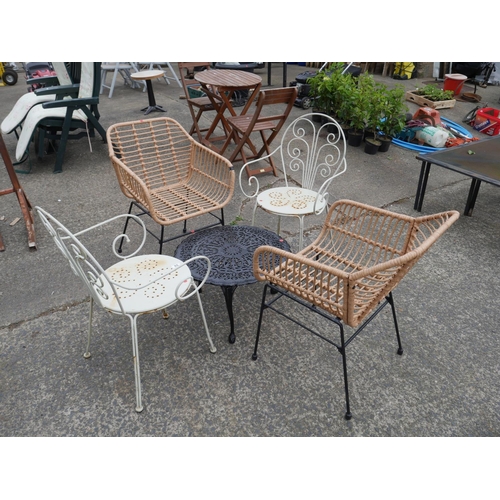 85 - MIXED GARDEN FURNITURE