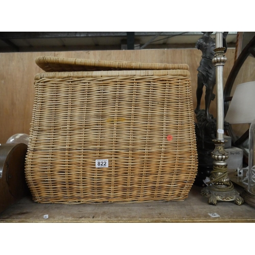 822 - LARGE LINEN BASKET