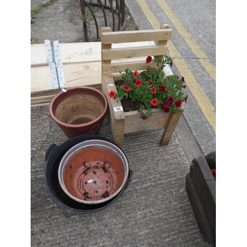 89 - WOODEN PLANTER & POTS