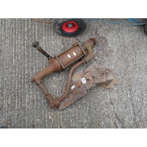 110 - PLOUGH POINTS & OLD GEAR PUMP