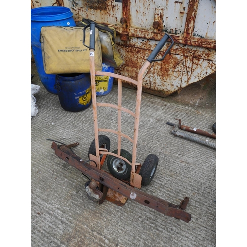 45 - TRUCK BARROW & TOW BAR