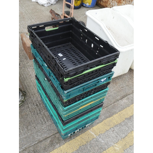 46 - STORAGE TRAYS