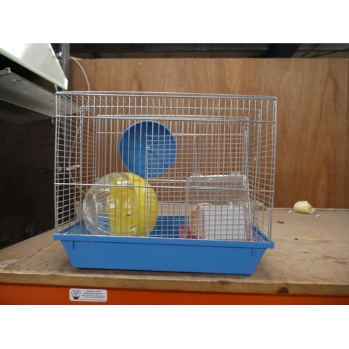 882 - HAMSTER CAGE