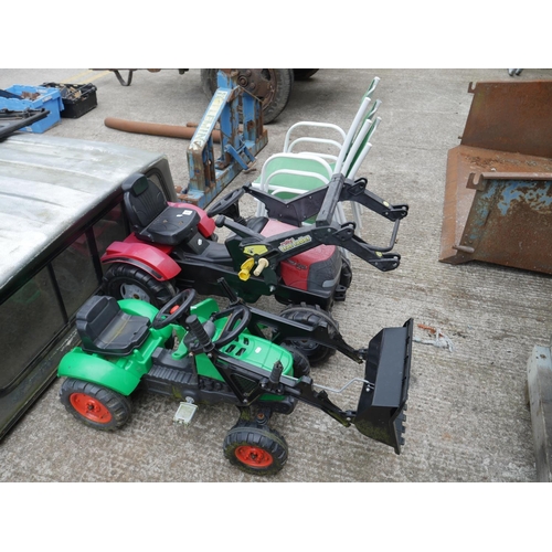 33 - 2 PEDAL TRACTORS & CHILDS SEATS