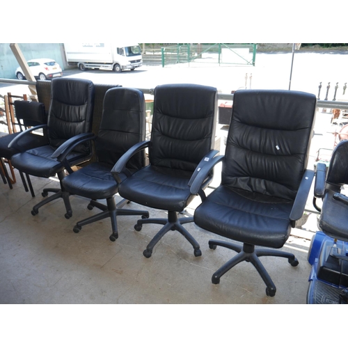 143 - 4 OFFICE CHAIRS