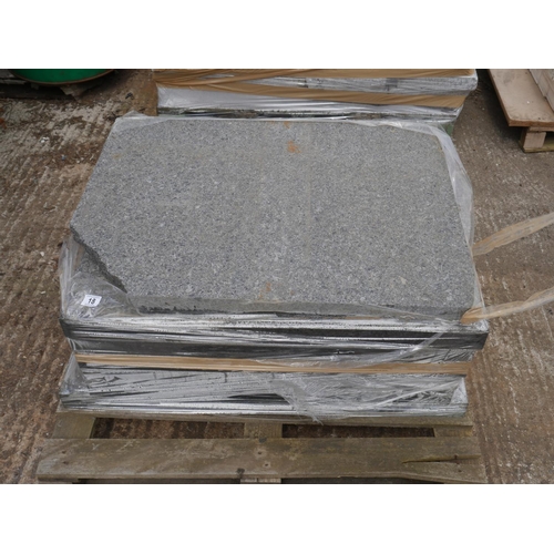 18 - PALLET OF GRANITE FLAGS