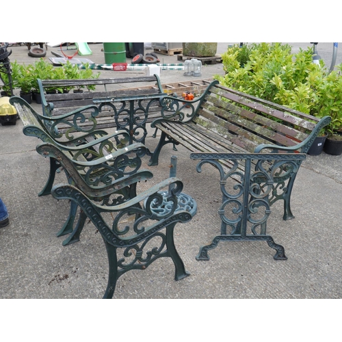 65 - GARDEN FURNITURE SET FOR RESTORATION