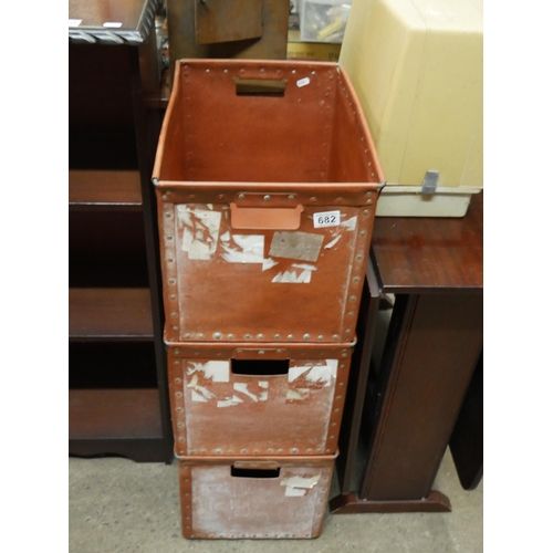 682 - LOT OF LINEN BOXES