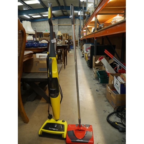 693 - FLOOR SWEEPER & STEAM MOP