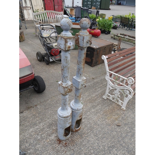 89 - 2 CAST IRON BOLLARDS X 55