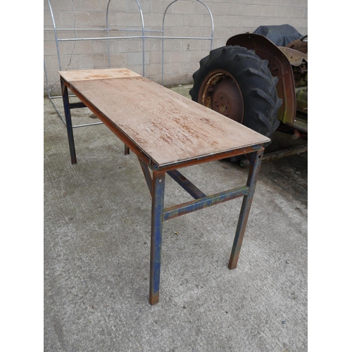 10 - WORK BENCH