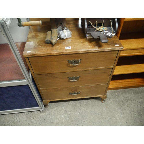 819 - ANTIQUE CHEST OF DRAWERS