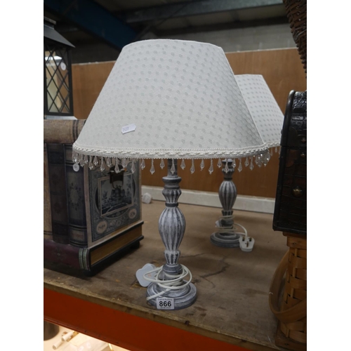 866 - 2 TABLE LAMPS