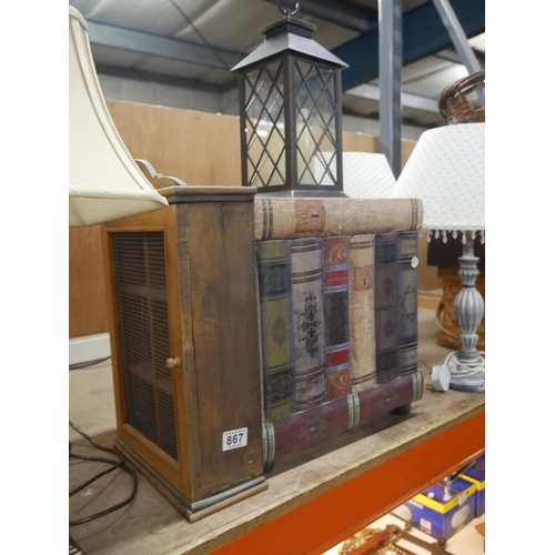 867 - STORAGE BOX, LANTERN & WALL UNIT