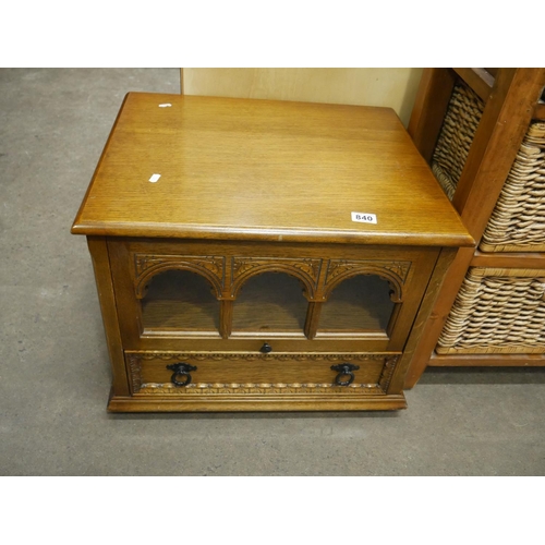 840 - SMALL OAK UNIT