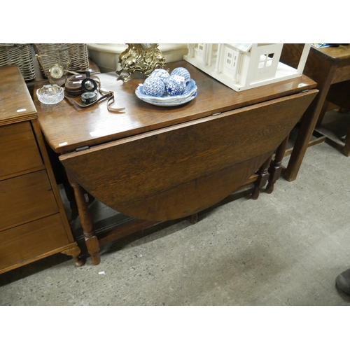 842 - OAK DROP LEAF TABLE