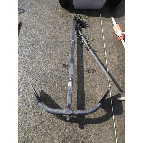 114 - LARGE ANTIQUE ANCHOR