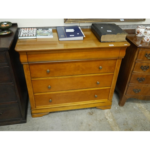 430 - WALNUT 4 DRAWER CHEST