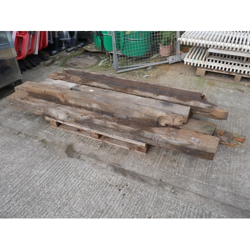 7 - PALLET OF TIMBER