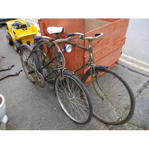 59 - 2 VINTAGE BIKES