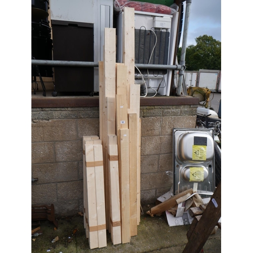 82 - LOT OF WHITE WOOD