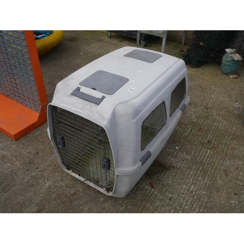 43 - LARGE PET CARRIER