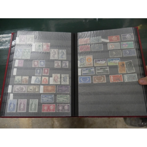 483 - IRELAND STAMP COLLECTION