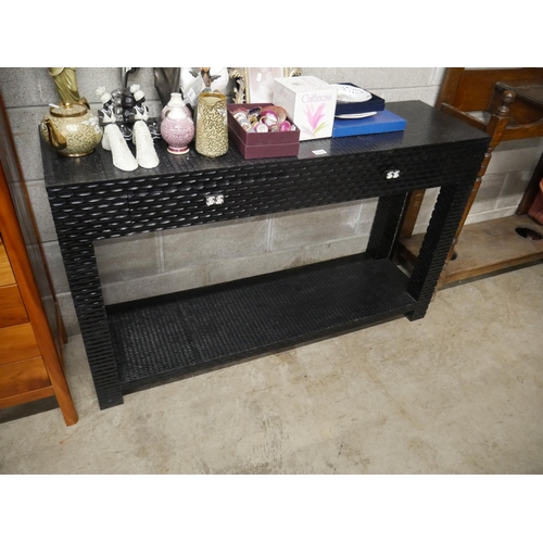 524 - DESIGNER 2 DRAWER TABLE