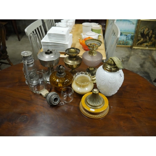 562 - LOT OF OIL LAMP PARTS