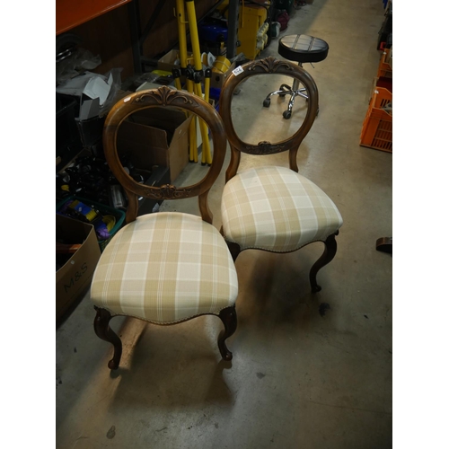 729 - 4 VICTORIAN BALLOON BACK CHAIRS