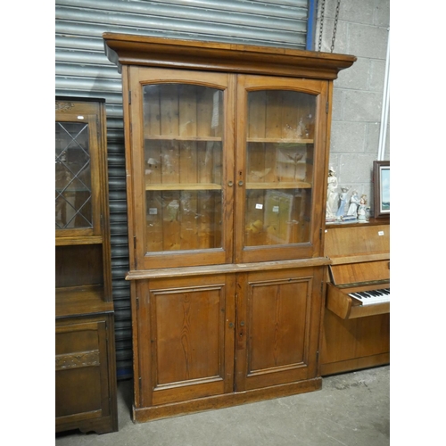 761 - ANTIQUE 2 DOOR PINE BOOKCASE