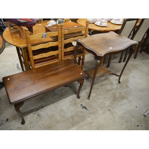 694 - 2 OCCASIONAL TABLES