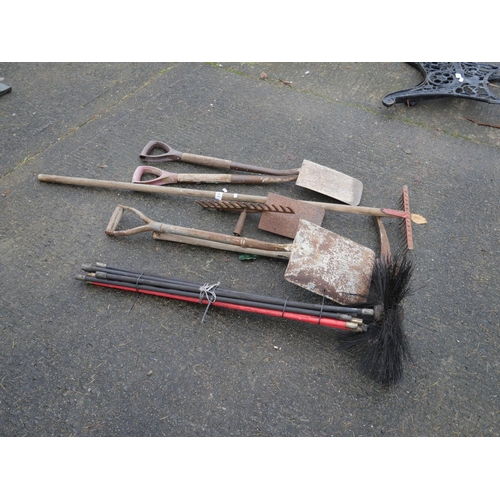 81 - LOT OF HAND TOOLS